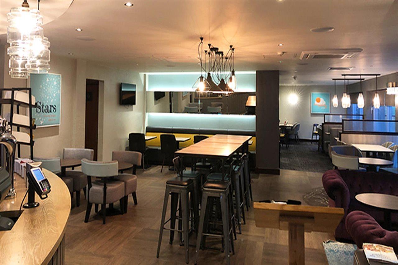 Premier Inn Watford Central Kültér fotó