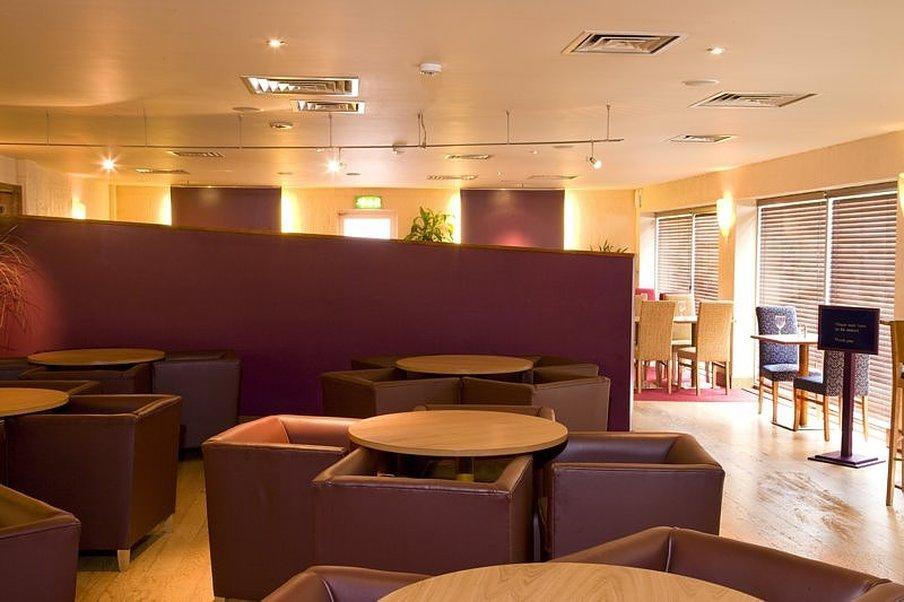 Premier Inn Watford Central Kültér fotó
