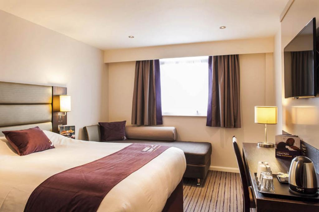 Premier Inn Watford Central Kültér fotó